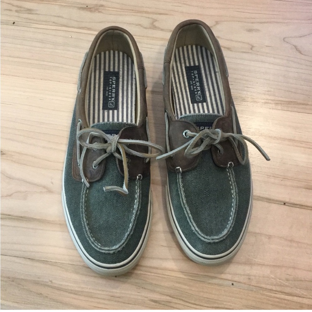 Sperry Top-Sider Classic Boat Shoes in Forest Green